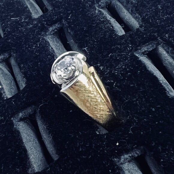 Vintage 14k Yellow Gold Electroplate Men's Clear Rhinestone Ring (R398) - Picture 2 of 5